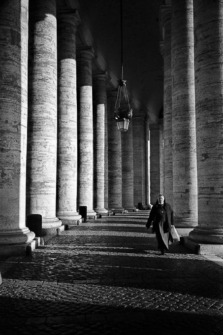 Roma, Italy, black and white film photography, Grégoire Saunier