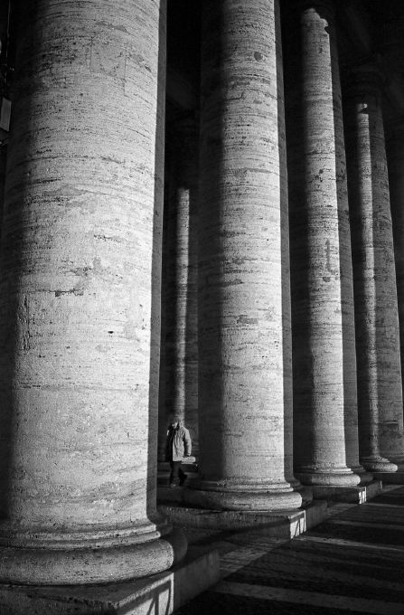 Roma, Italy, black and white film photography, Grégoire Saunier