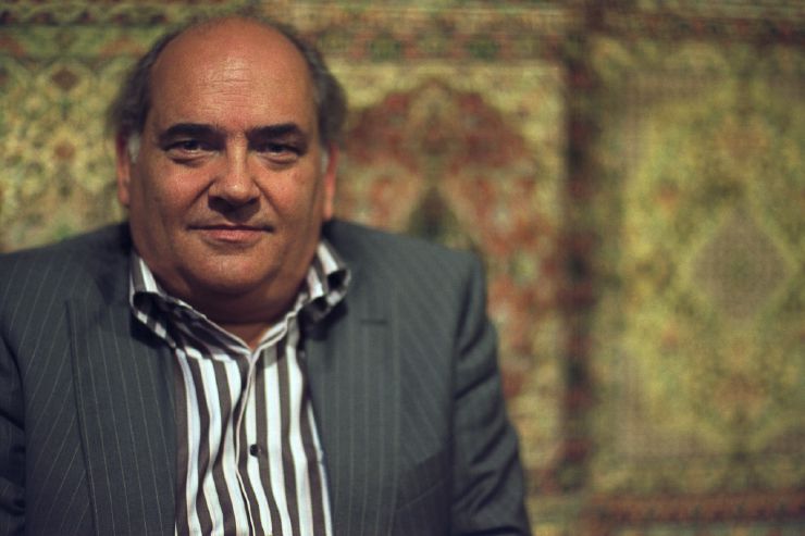 Candid photography by Grégoire Saunier