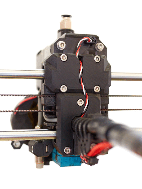 Animation of the back of the extruder where we can see the carriage covers switchtling between top bottom