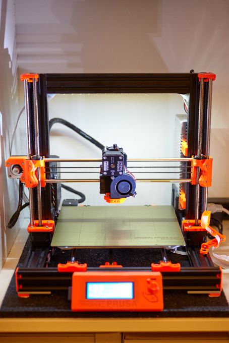 Bear Frame Full Upgrade 2.0 MK2.5S with extrusions in black and printed part in orange